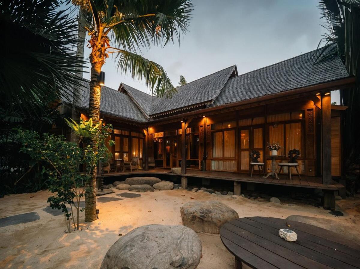 The Seed Bali - Private 8 Bedroom Estate Candi Dasa  Exterior photo